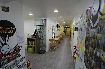Otel 24 Guesthouse Myeongdong Town Seul