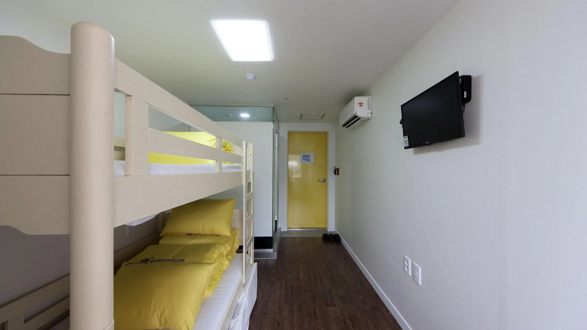 ** Hotel 24 Guesthouse Myeongdong Town Seoul South Korea